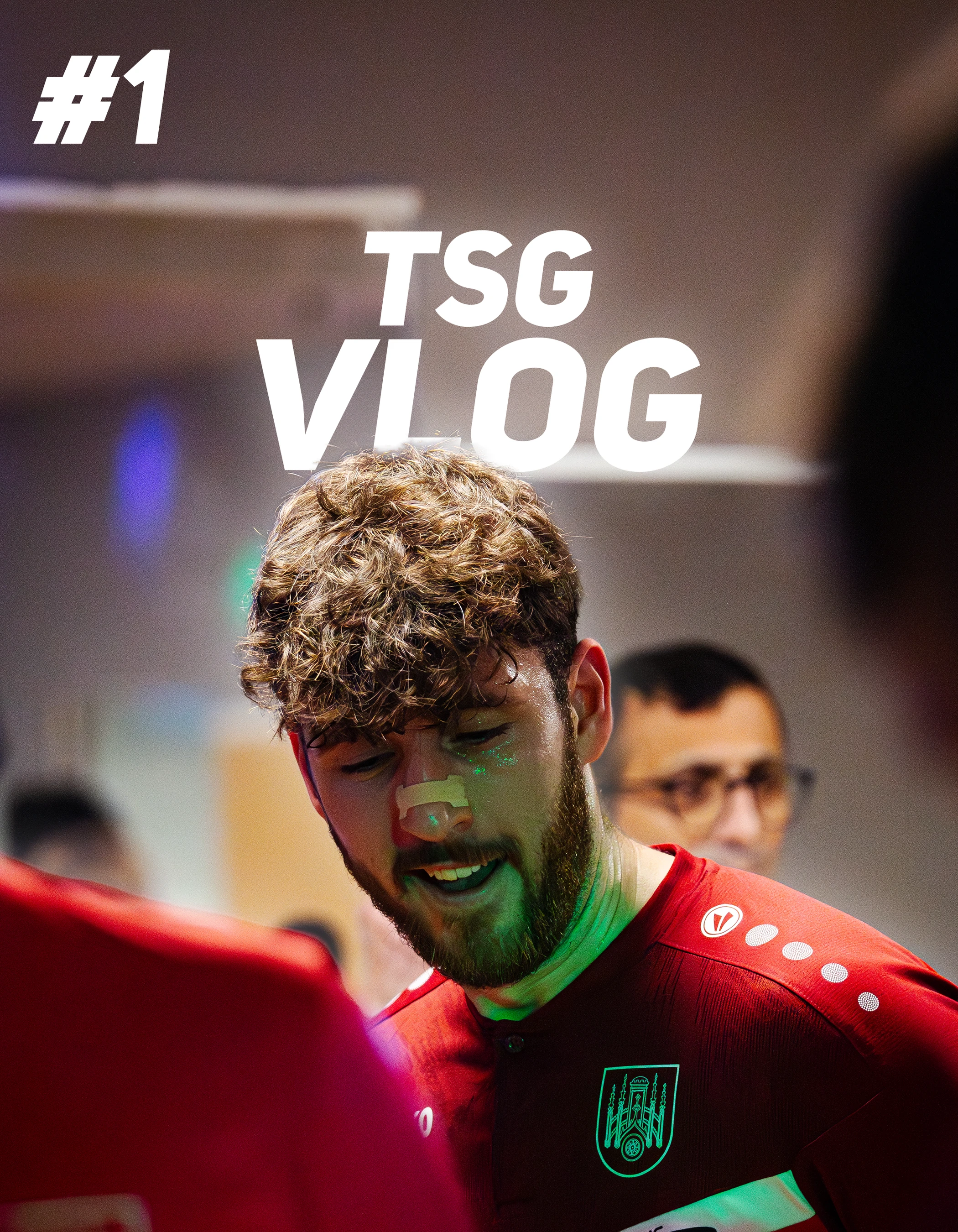 Cover für TSG Vlog Nummer 1 mit einem Spieler im roten Trikot
